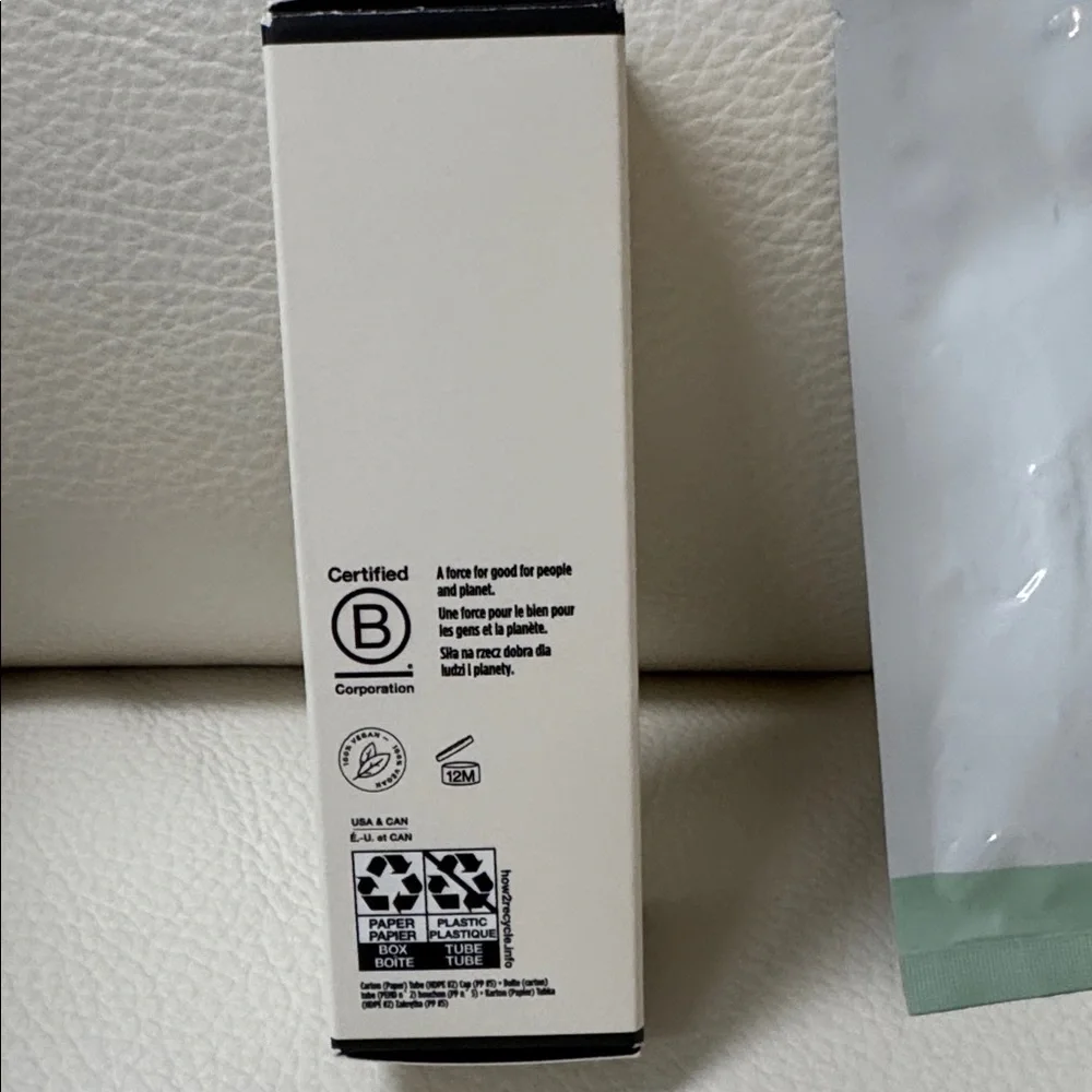 Arbonne Shea butter hand cream + a sheet Mask